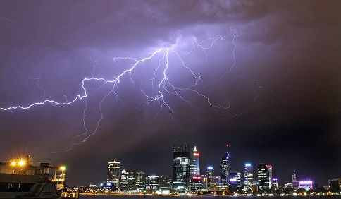 LIGHTNING PHENOMENON – Reasons & Solutions
